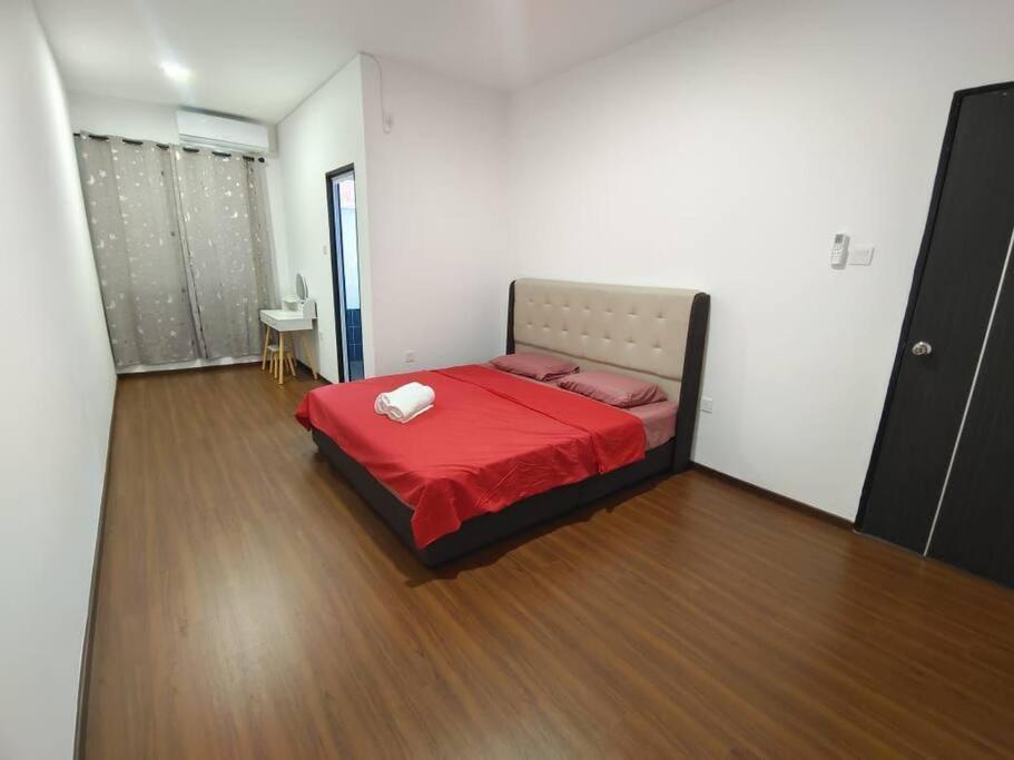 Sakura Homestay 5 Bedrooms - Spring Lopeng 14 Pax Miri Exterior foto